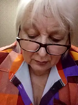 Alexia64231 online show from November 20, 4:13 am