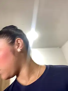 LuluMonroe Eup online show from November 5, 3:23 am