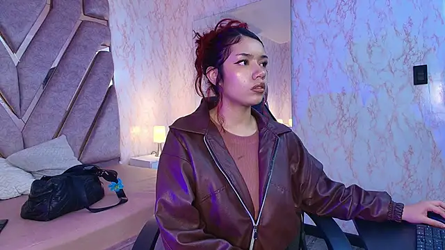 redd pandaa online show from April 14, 3:28 am