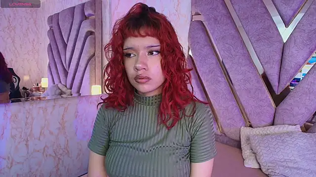 redd pandaa online show from December 17, 3:54 am