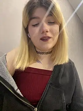 Cherry   Blossom online show from January 11, 11:15 am