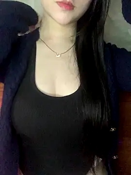 Lyly11 online show from December 20, 2:37 am