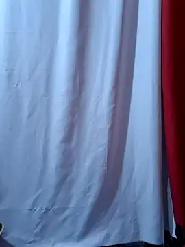 floresblancas online show from February 1, 9:35 pm