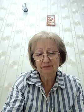 AlikaSwan5821 online show from November 8, 9:20 pm