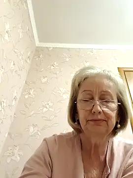 AlikaSwan5821 online show from September 11, 7:47 pm