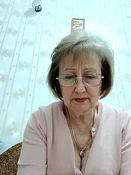 AlikaSwan5821 online show from February 23, 8:19 pm