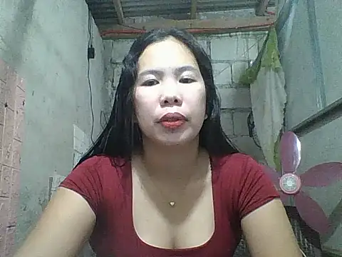 pinaysinglemommm online show from February 8, 8:45 pm