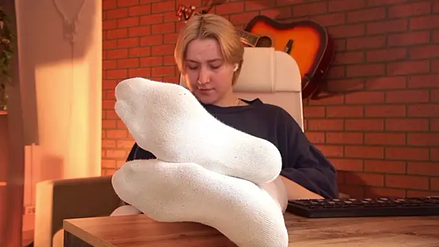 CinBellamy online show from February 4, 6:49 am