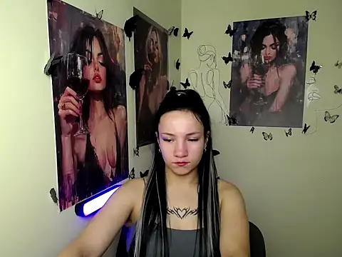 Em7MaA online show from October 2, 12:10 pm