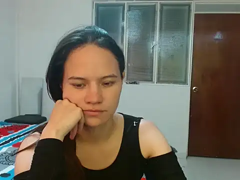 yarafuckass online show from February 23, 7:35 pm