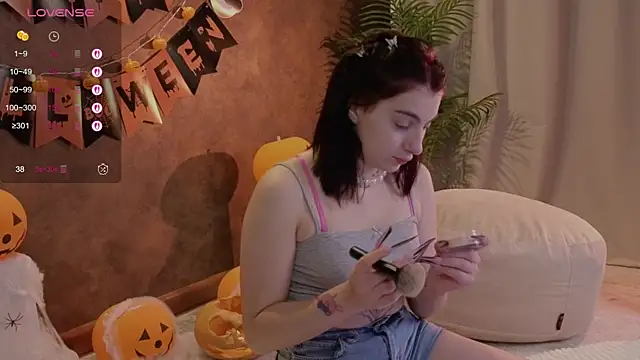 arcane doll online show from October 27, 5:25 am