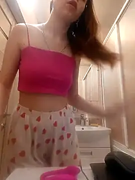 Snapshot of VrEmEnnnAyA chatting on September 23, 2:48 pm VrEmEnnnAyA online show from September 23, 2:48 pm