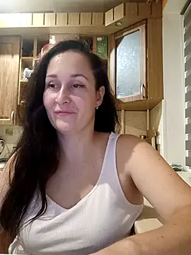 Amandda  online show from September 22, 6:50 pm