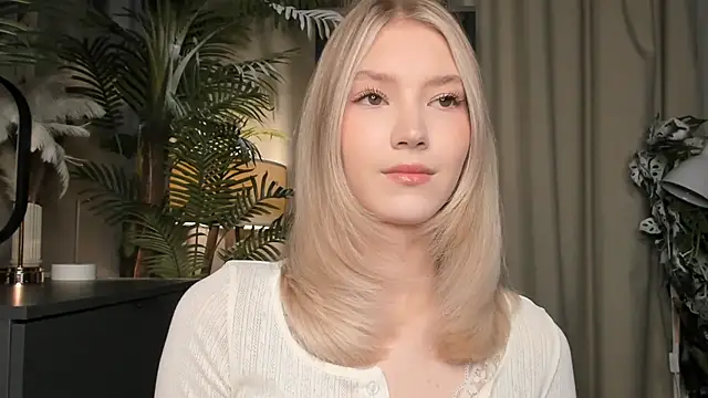 ChinBonnell online show from December 15, 6:07 am