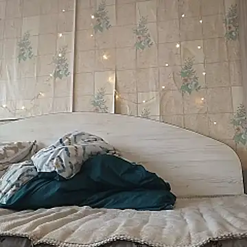 Tupo070481 online show from February 18, 9:52 am