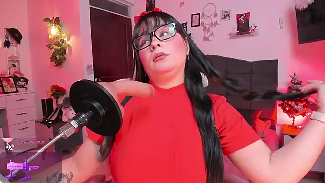 Fia   online show from November 20, 1:06 am