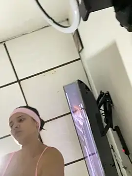 Mia jhoonson online show from November 10, 2:17 am