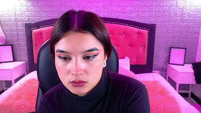 Natalie loffreda online show from September 24, 3:05 am