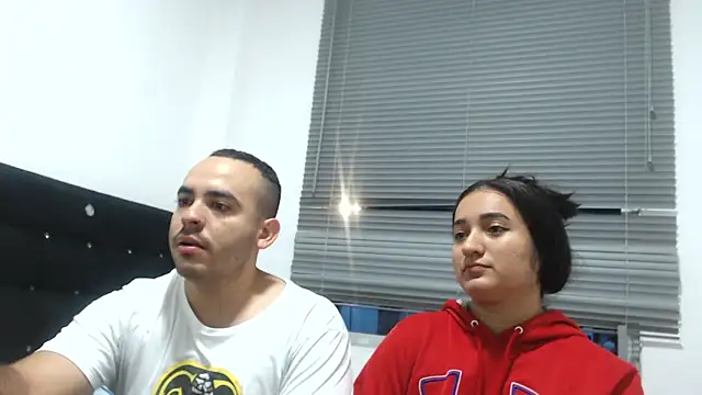 Ana ThiagoxX online show from March 22, 3:34 am