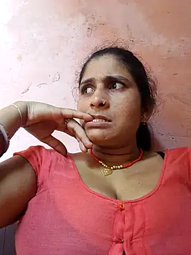 Snapshot of Hot-piuy chatting on September 21, 7:18 am Hot-piuy online show from September 21, 7:18 am