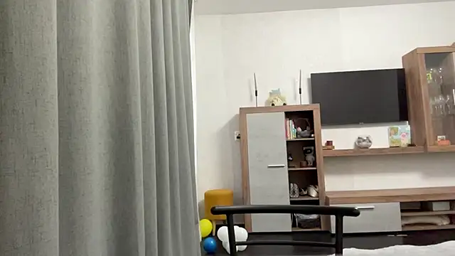 Blondie xoxoxo online show from September 11, 6:25 am