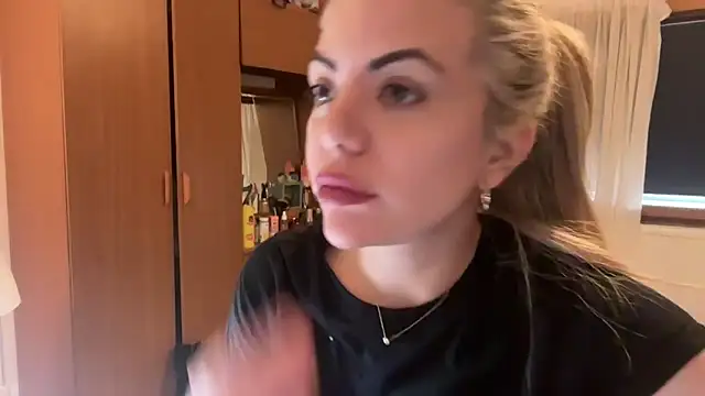 princess17 online show from September 27, 2:02 pm