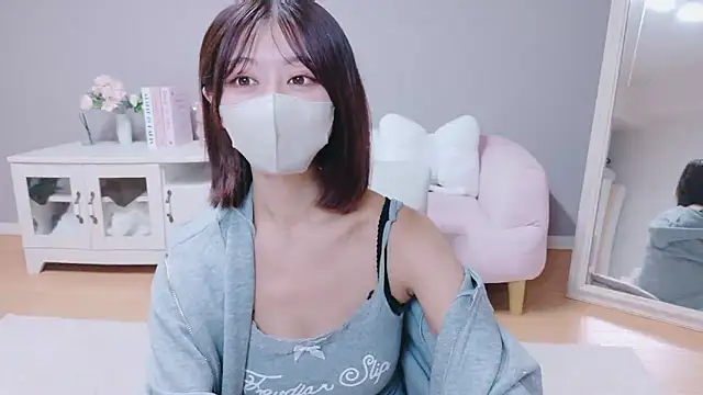 Yuna-ch online show from September 20, 1:53 pm