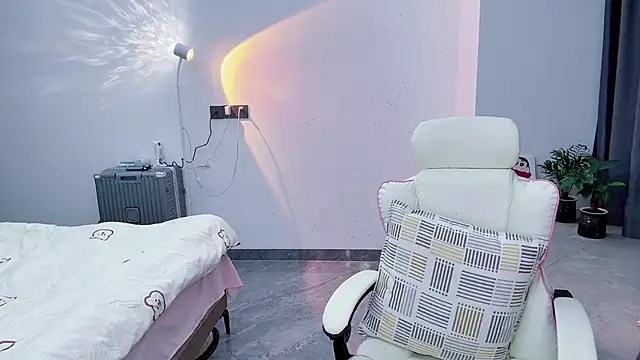 suger-TT online show from December 13, 7:53 pm