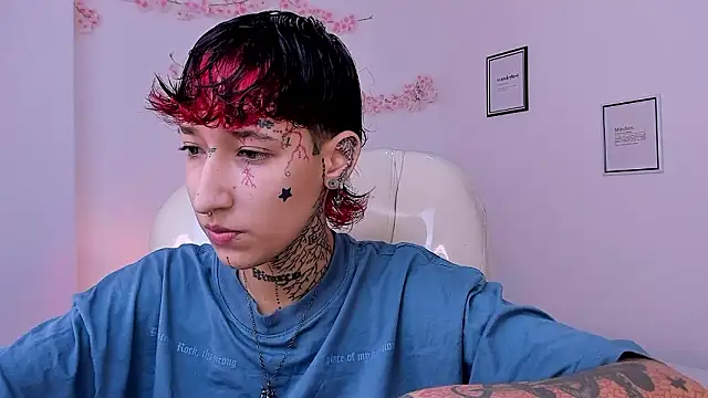 Luci Rose online show from March 9, 6:55 pm