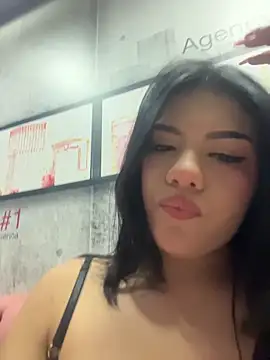 PippyPamXXX online show from April 17, 5:20 am