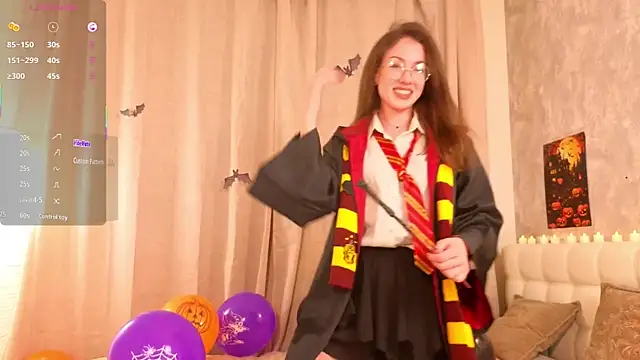 RenateRansone online show from October 31, 5:50 pm