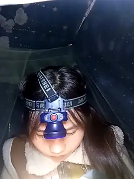 EllyBaby20 online show from March 4, 5:14 am