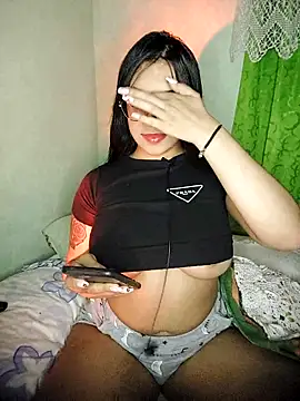 Linda Saenz  online show from November 8, 6:29 am