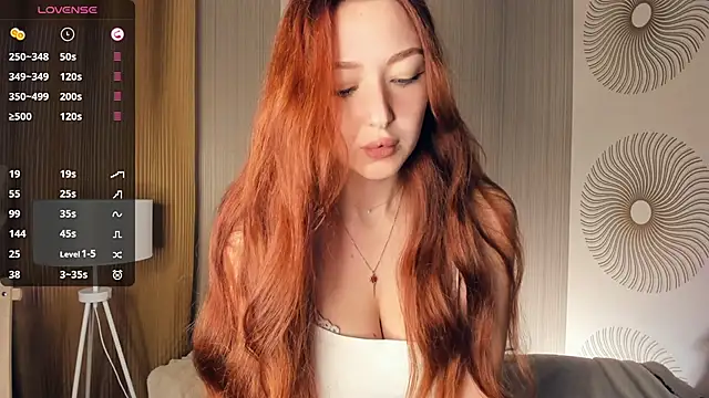 Snapshot of KrystleMartha chatting on October 10, 8:41 am KrystleMartha online show from October 10, 8:41 am