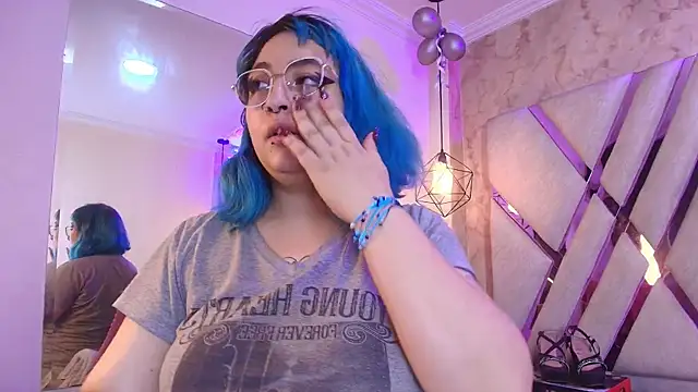 Lilith curvy online show from December 14, 8:58 pm