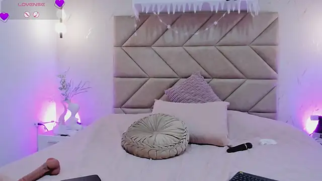 ValeryyWilliams online show from November 30, 3:27 pm