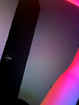 Snapshot of sofi_and_curlers669 chatting on September 16, 7:05 am sofi and curlers669 online show from September 16, 7:05 am