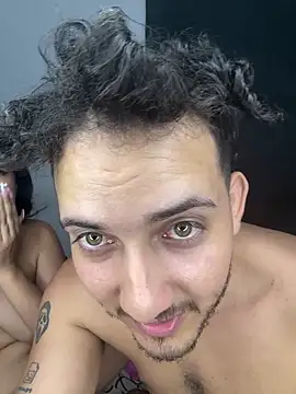 Snapshot of sofi_and_curlers669 chatting on September 26, 5:27 am sofi and curlers669 online show from September 26, 5:27 am