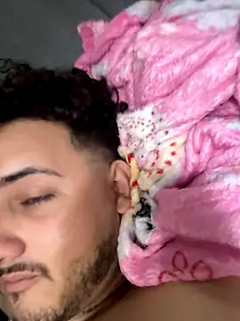 Snapshot of sofi_and_curlers669 chatting on September 23, 6:00 am sofi and curlers669 online show from September 23, 6:00 am