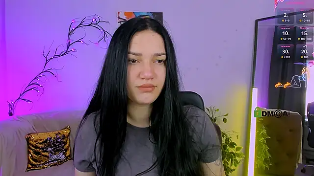 miss ella  online show from September 27, 12:12 pm