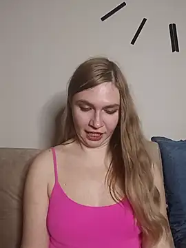 KisaVixen online show from April 15, 7:58 pm