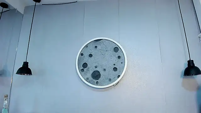 Roxy Medina online show from November 14, 3:50 am