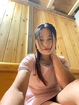 phungtiti online show from October 18, 12:52 pm