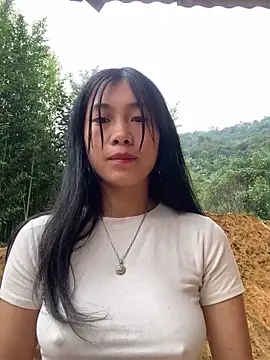 EmLy02 online show from November 17, 1:50 am