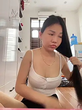 Miumieu online show from September 12, 4:57 am