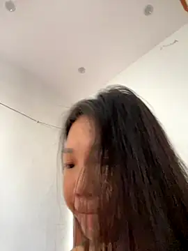 Miumieu online show from September 20, 3:38 am