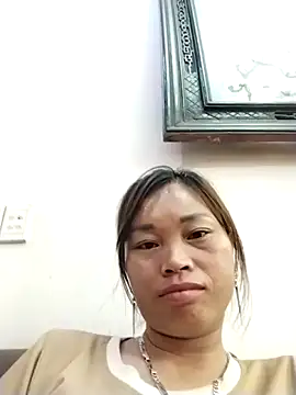   Ngoc20   online show from April 10, 3:40 pm