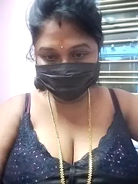 Snapshot of chaitara-reddy chatting on October 22, 3:28 pm chaitara-reddy online show from October 22, 3:28 pm