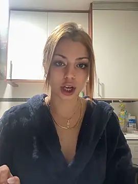 NoeliaGarcia17 online show from February 3, 11:40 pm