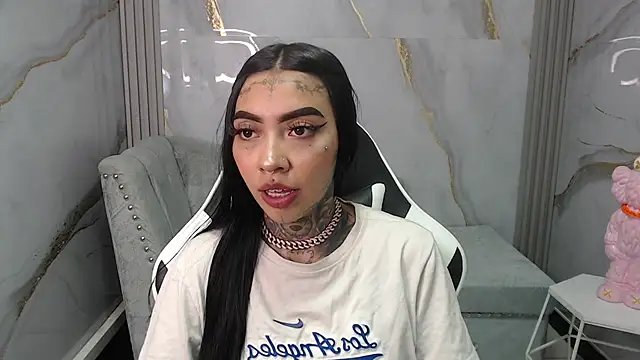 Ashley Blum v online show from October 8, 8:13 pm